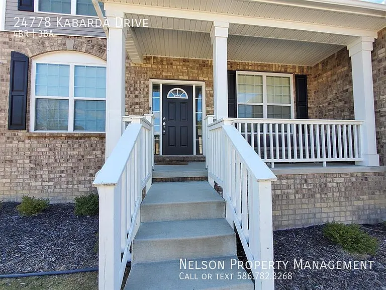24778 Kabarda Dr — Photo 2