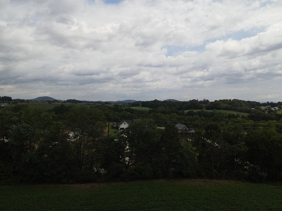 Erwin Hwy, Greeneville, TN 37745 MLS 9955454 Zillow