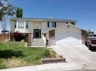 1718 Crestwood Dr, Elko, NV 89801