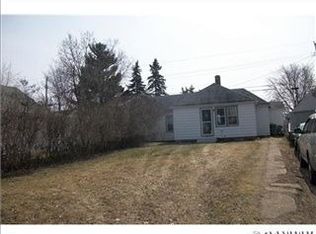 1625 Woodland Ave, Eau Claire, WI 54701