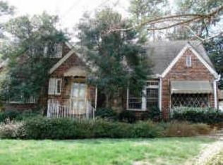 1177 Reeder Cir, Atlanta, GA 30306