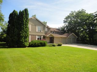 1447 La Salle St. #6D, Lake Geneva, WI 53147