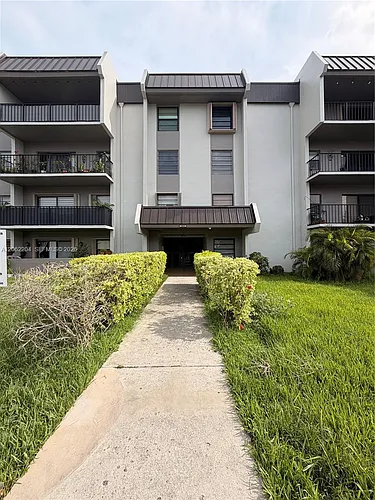 10431 N Kendall Dr #D314 Photo 1