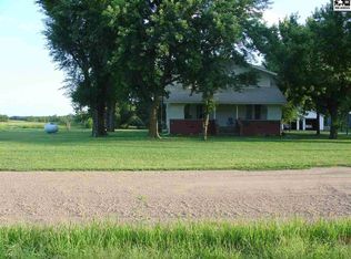 1450 Avenue Q, Lyons, KS 67554