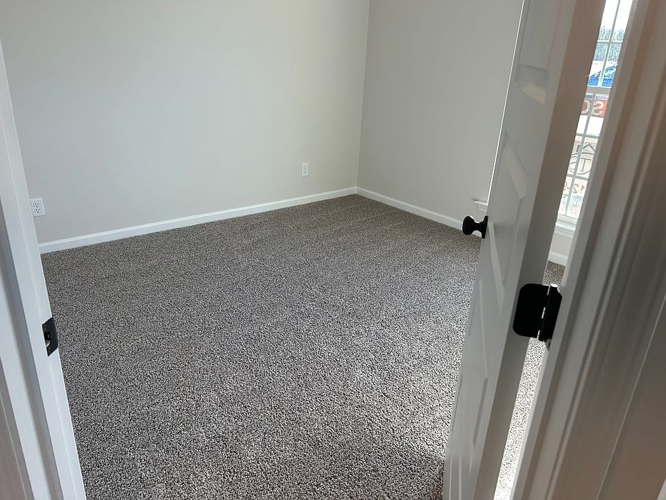 2nd image of 254 Deerfield Dr NE #1