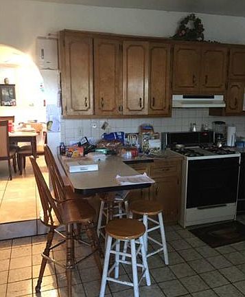 5th image of 225 Maricela Dr