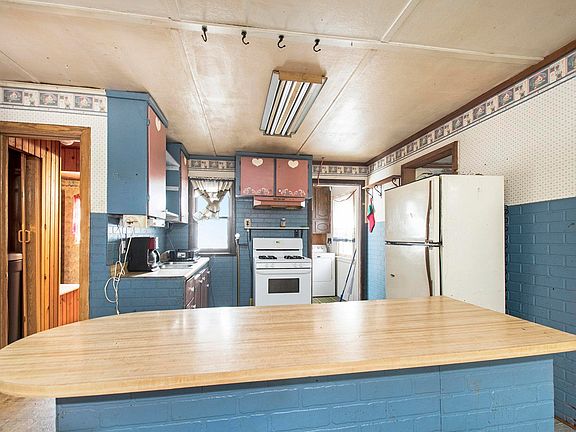 5th image of 5041 E Grant St