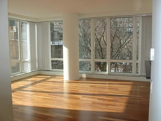 Sold by Sotheby's International Realty | media 2