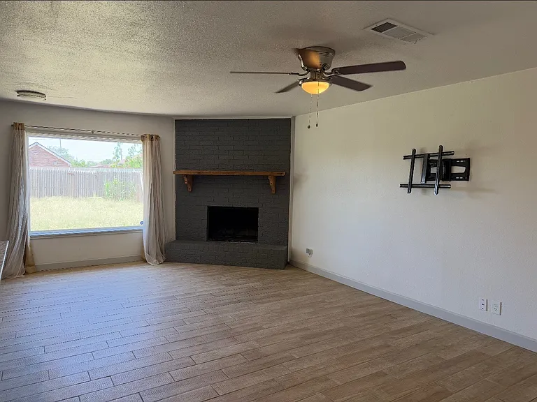 604 Beckley Dr — Photo 11
