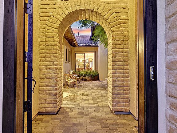 4th image of 9581 W Villa Lindo Dr