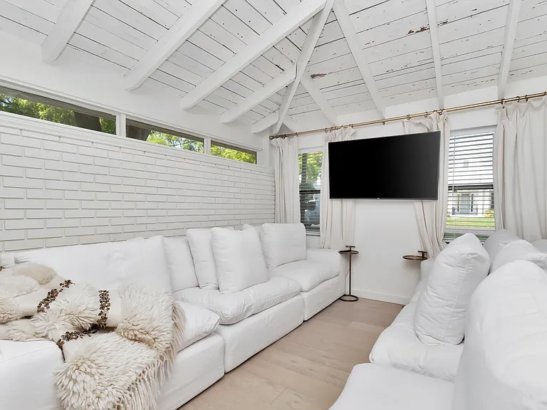 3906 W San Obispo St — Photo 5