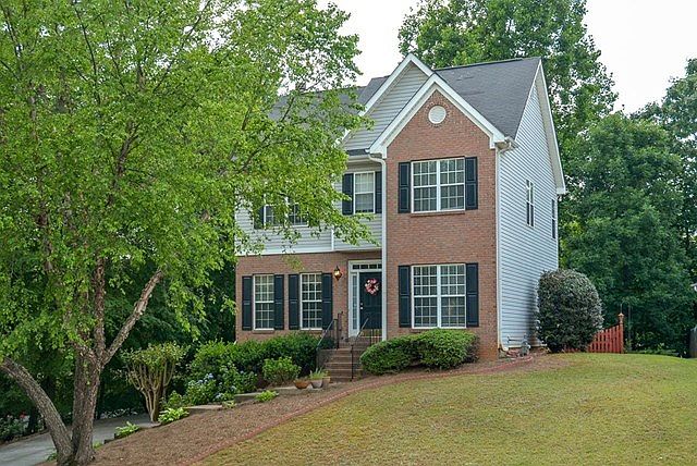1st image of 101 Northtowne Dr