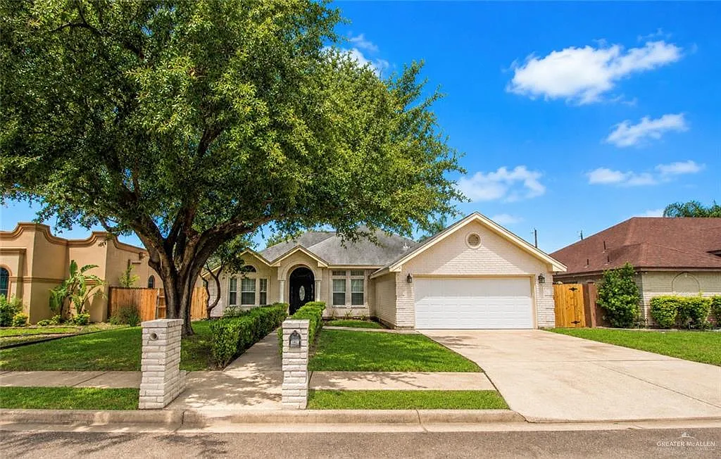 3 bed, 2.0 bath, 1893 sqft, $1,850 — Photo 1