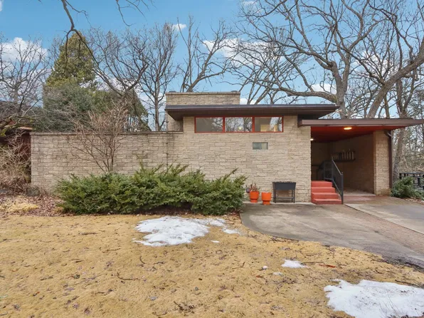 3934 Plymouth Cir, Madison, WI 53705