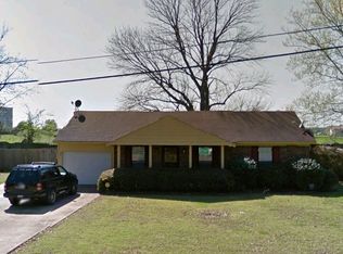 1885 W Irwin Ave, Tunica, MS 38676