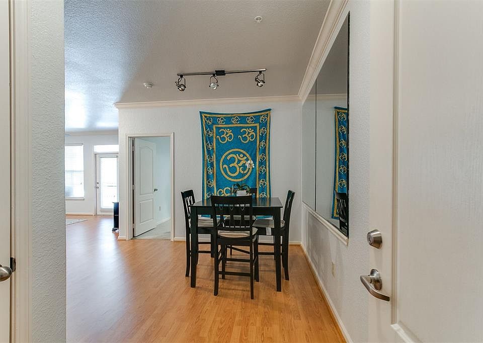 1st image of 1711 Old Spanish Trl APT 422