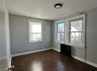 10 Railroad Ave #A, Raritan, NJ 08869