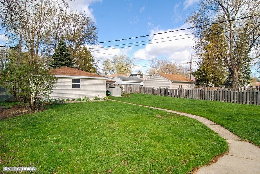 2nd image of 3830 Arthur Ave
