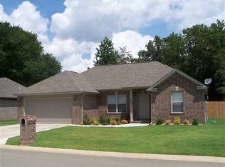 602 Calvin Ct, Searcy, AR 72143