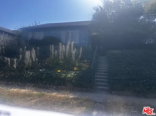 11726 Spinning Ave, Hawthorne, CA 90250