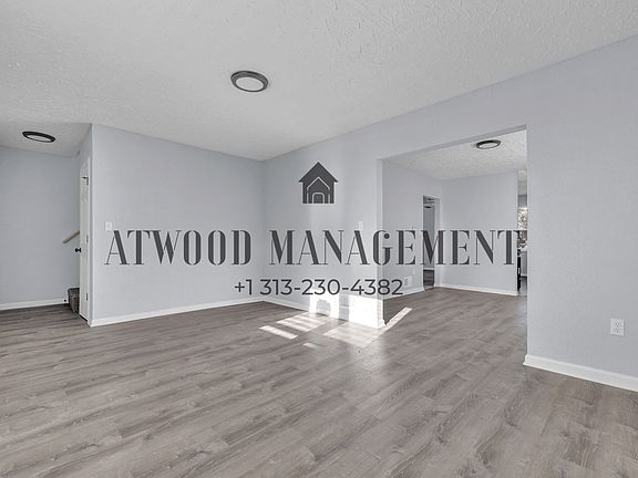 3rd image of 16566 Stoepel St