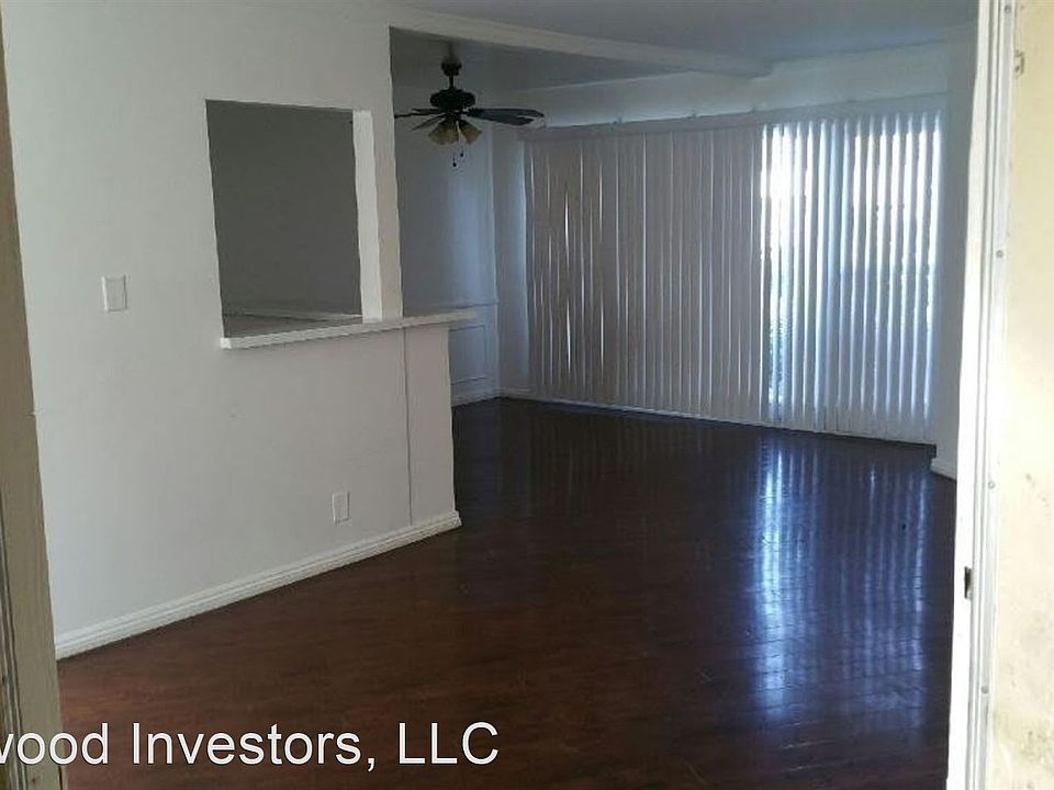 1st image of 4136 Palmwood Dr APT 1
