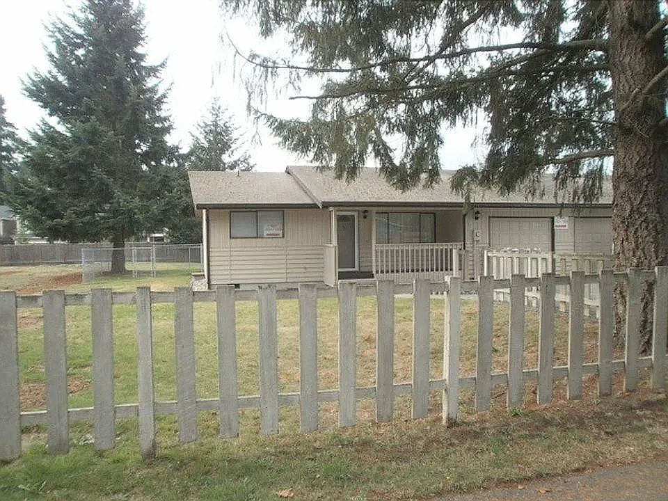 2 Bedroom, 1-1/4 Bath, Spanaway Duplex 4RENT, March 16th, Off 168th Street East and 16th Ave Ct East