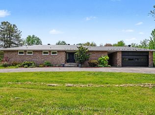 1500 Du Golf Rd, Clarence Rockland, ON K0A 1N0