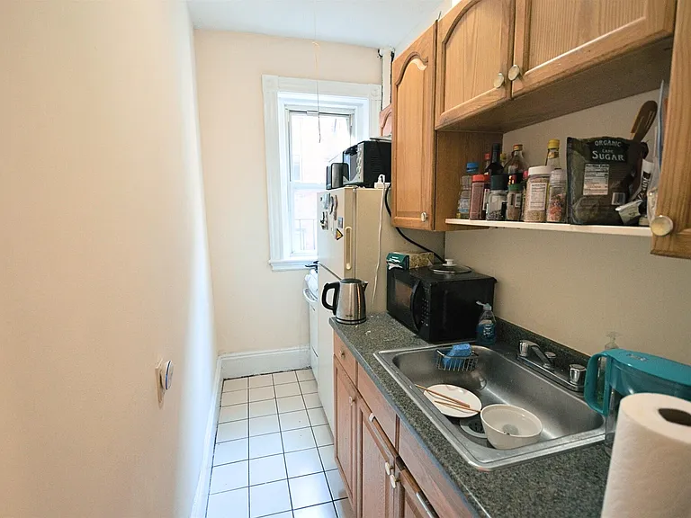 137 Peterborough St #11 — Photo 6