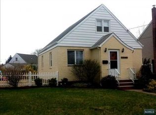 420 Main Ave, Wallington, NJ 07057