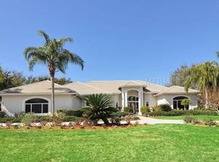 445 E Mac Ewen Dr, Osprey, FL 34229