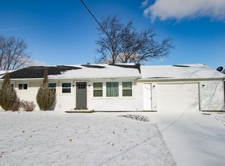 149 Larkmont Dr, Elyria, OH 44035