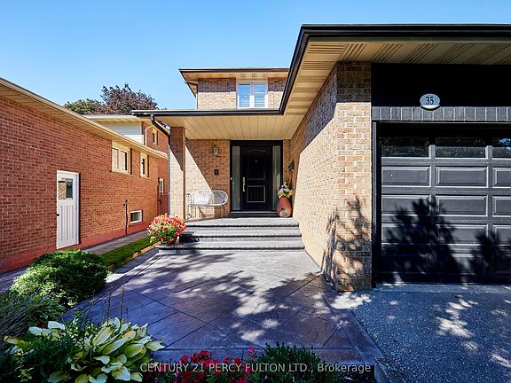 2nd image of 35 Ashland Cres