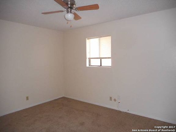 5th image of 1047 Kilgore St APT A