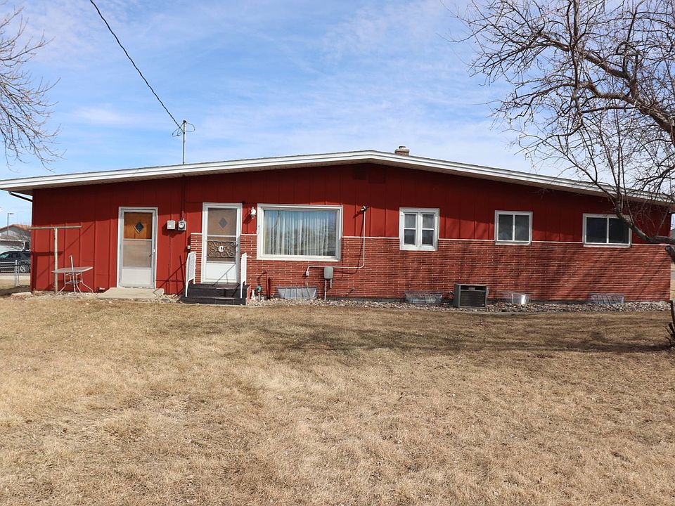 241 Adams St, Winner, SD 57580 Zillow