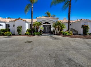 2821 Summit Dr, Escondido, CA 92025