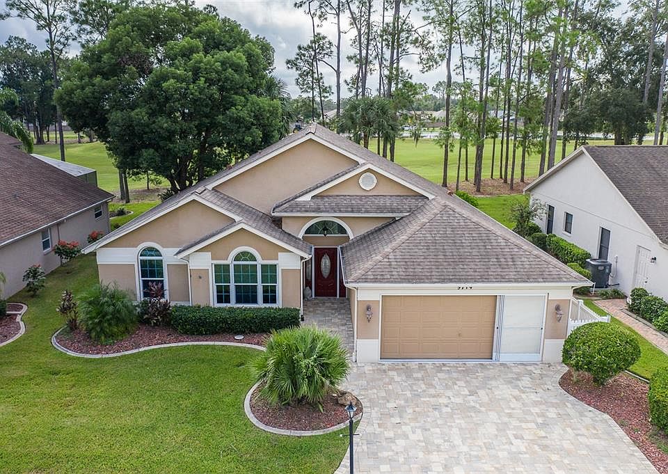 1st image of 9714 Oakwood Hills Ct