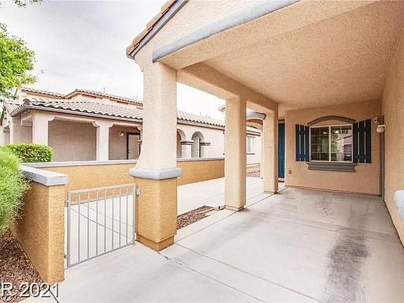 3rd image of 10616 Calico Pines Ave