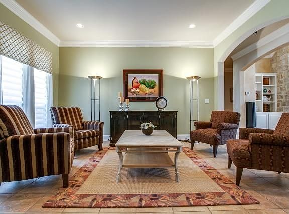 5th image of 4997 Oakhurst Ln