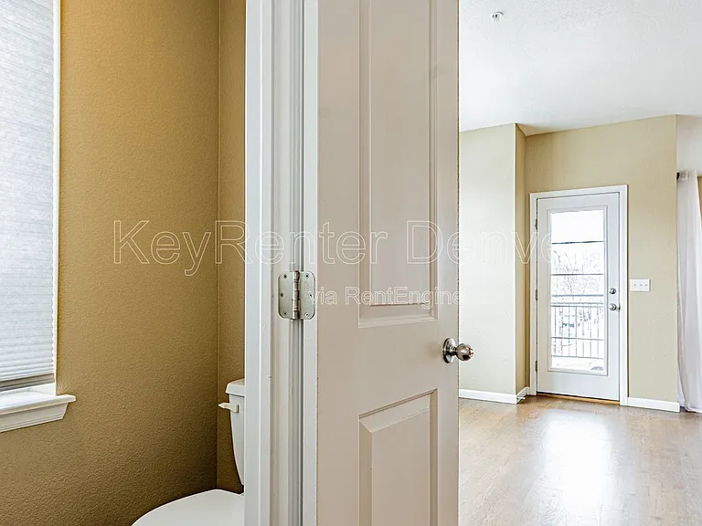 492 S Saulsbury St — Photo 32