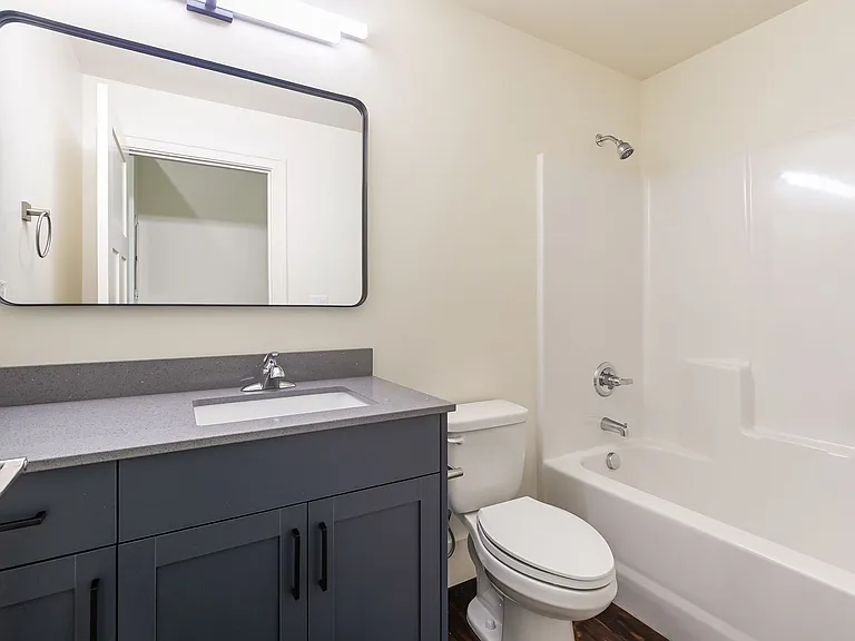 720 Murdock St — Photo 20
