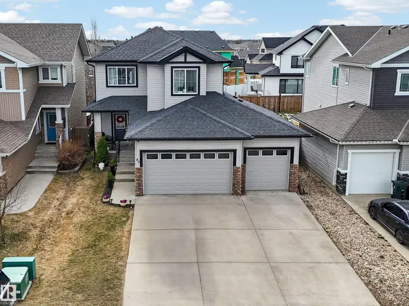 23 Dillworth Cres, Spruce Grove, AB T7X 0E6