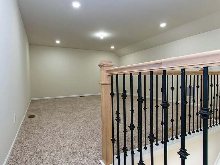 723 W Spaniel Dr — Photo 29