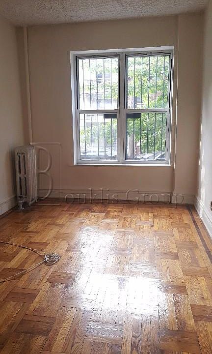1st image of 2581 36th St #A5