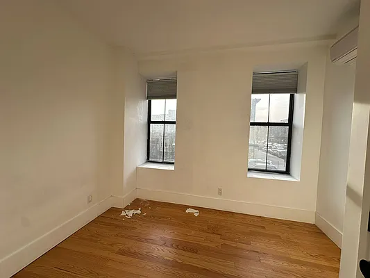 Rented by Yup Realty LLC | media 16