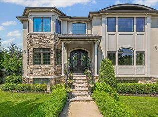 200 Cheevers Ln, Staten Island, NY 10307