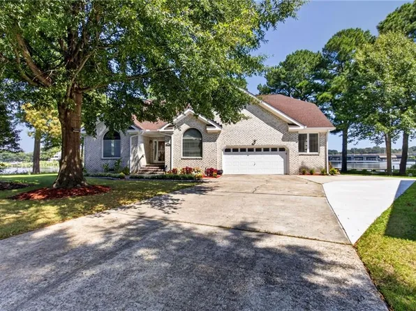 5836 Woodstock Point, Virginia Beach, VA 23464