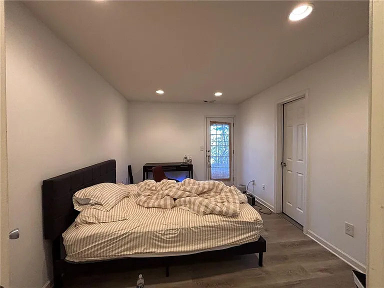 1161 Liberty Pkwy NW — Photo 9