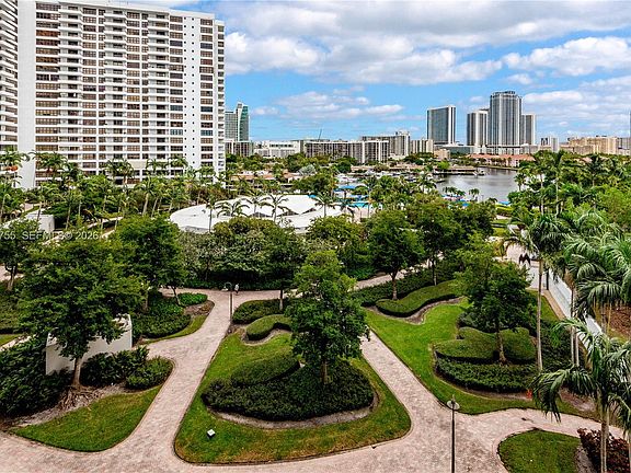5th image of 600 Three Islands Blvd APT 612