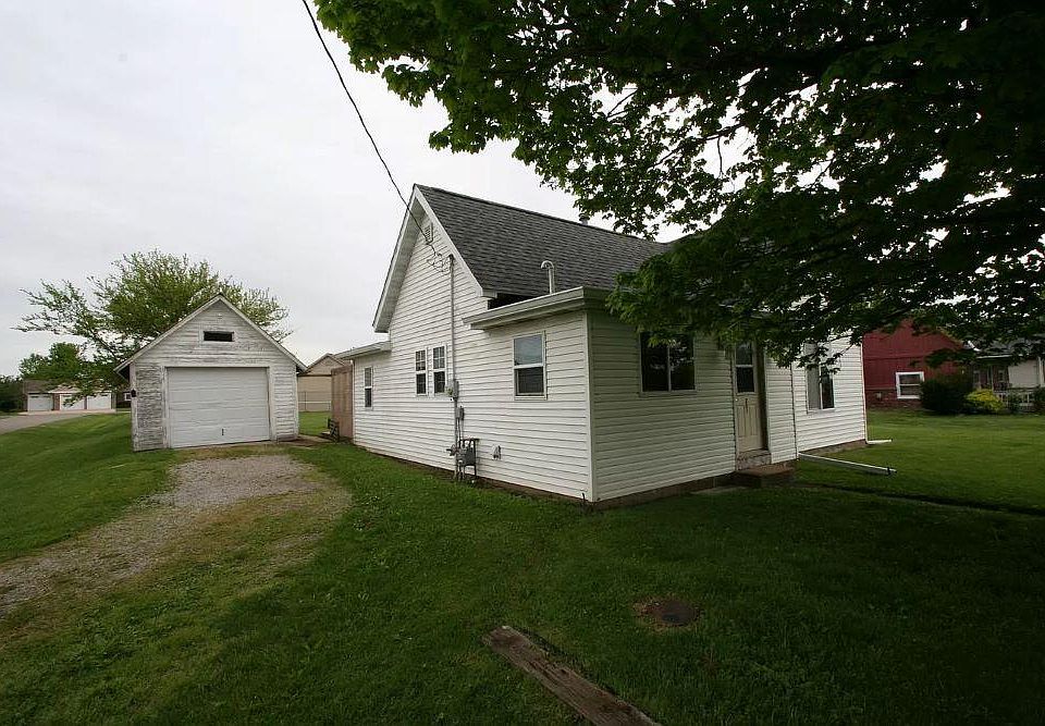 201 SE Main St, Hopedale, IL 61747 Zillow